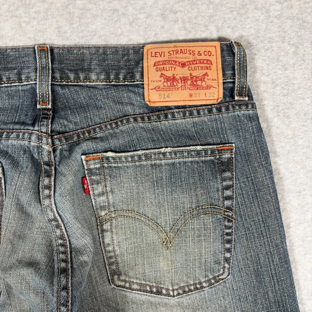 Levi's 514 Slim Straight Jeans Mens 31x32 Blue VTG 2000s Denim Pants